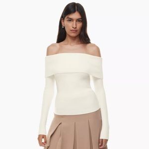 EUC Aritzia Wilfred Croquis off the shoulder cream sweater